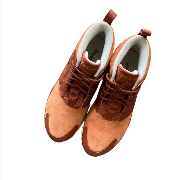 Reebok Furylite Chukka Leather Sneakers