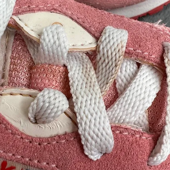 Reebok Pink Series Classic Sneakers size 6.5 Suede Mesh Low Top Shoes