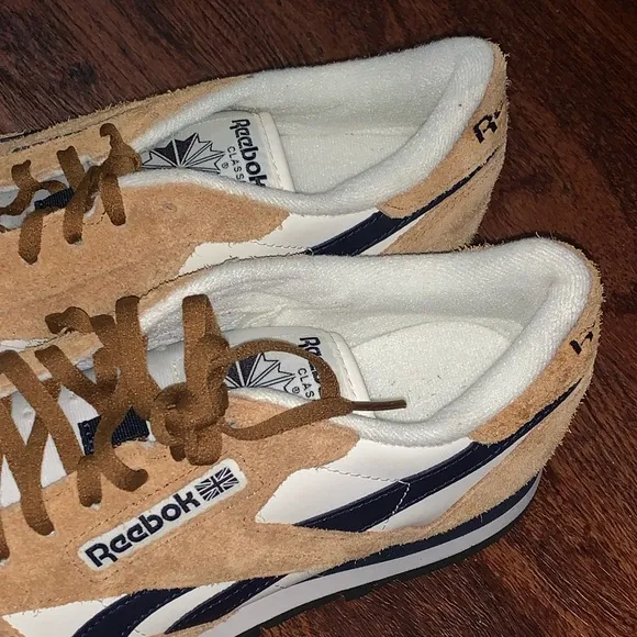 Reeboks size 11.5