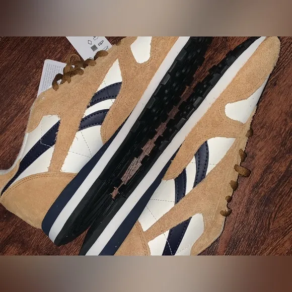 Reeboks size 11.5