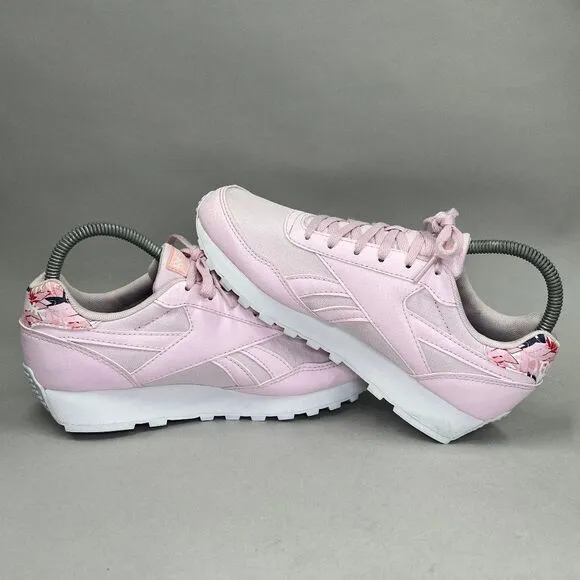 Reebok Women's Size 7 Classic Leather Sneakers