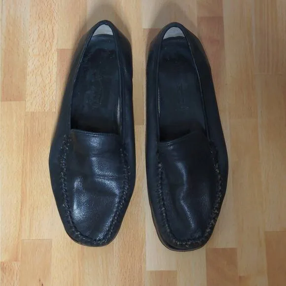 Robert Zur Womens Loafer Flat Shoes Black Slip On Moc Toe Almond 9.5 EUR 40