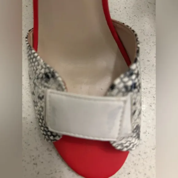 Rock &amp; Republic Red Cream Snake Print Strappy Gladiator Sandals Heels Shoes 8