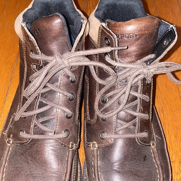 Rockport Brown Waterproof Boots Size 9.5