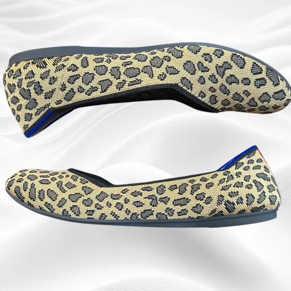 Rothy’s Women’s The Flat Leopard Print Round Toe Slip On Size 8‎ EUC