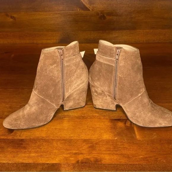 Sacha London Tan Beige Suede Ankle Booties w buckle Womens EU 41 US 10.5