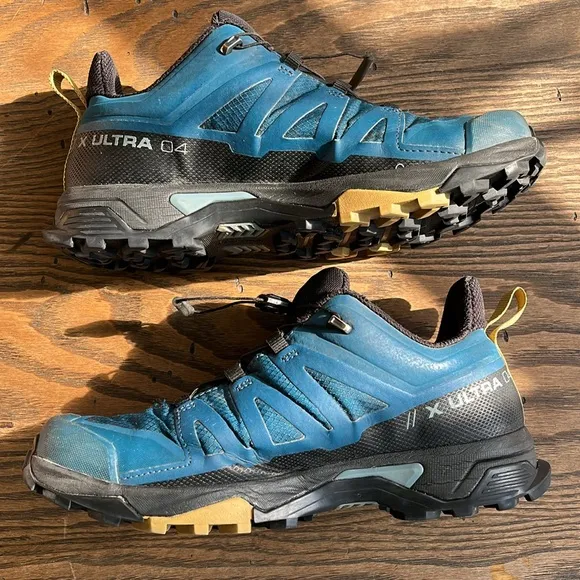 Salomon Blue Black Trail Running Shoes X ultra 04 Gortex size 7 men’s 5.5 youth