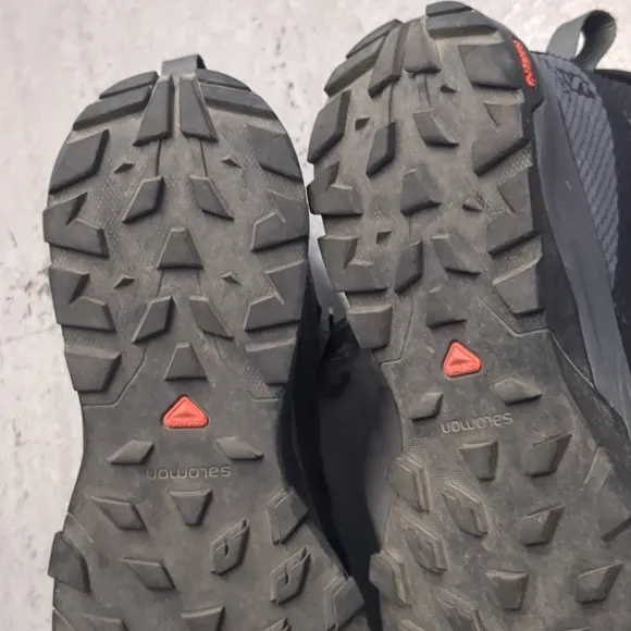 Salomon Outline Mid Gore Tex Waterproof Boots Womens Size 7 Gray Black
