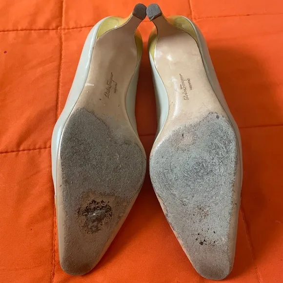 Salvatore Ferragamo Shoes Women 7 Beige Shoes Casual