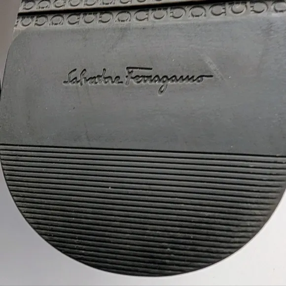 Salvatore Ferragamo Suede sneakers 8.5
