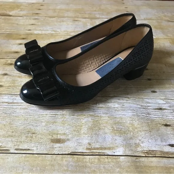 Salvatore Ferragamo Vara Cut Nero Calf Nero Kangaroo Black Shoes Womens Size 5 B