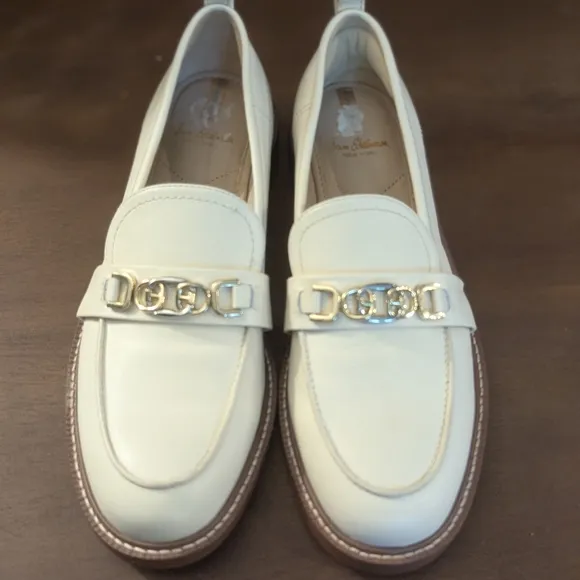 Sam Edelman Cream Flats Classic Design Buckle Sz 8.5 Classic Loafers Shoes Nice!