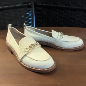 Sam Edelman Cream Flats Classic Design Buckle Sz 8.5 Classic Loafers Shoes Nice!