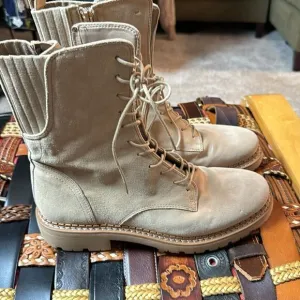 SAM EDELMAN • Lex Suede Boots in Sesame size 9
