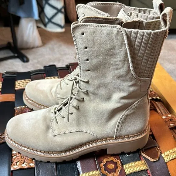 SAM EDELMAN • Lex Suede Boots in Sesame size 9