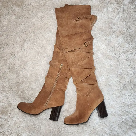Sam Edelman Sable Boots in Camel Suede