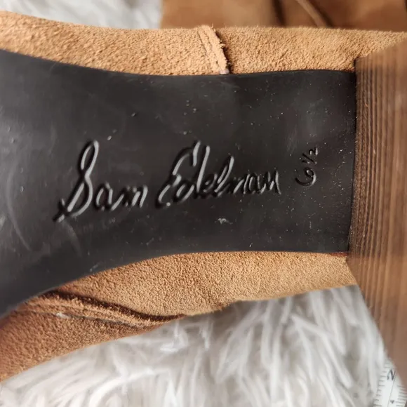 Sam Edelman Sable Boots in Camel Suede