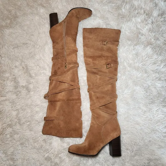 Sam Edelman Sable Boots in Camel Suede