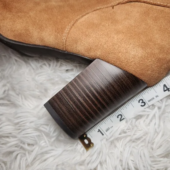 Sam Edelman Sable Boots in Camel Suede