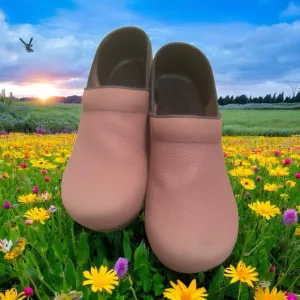 SANITA Professional Rose Oil Leather Slip On Shoes Women’s Size 40