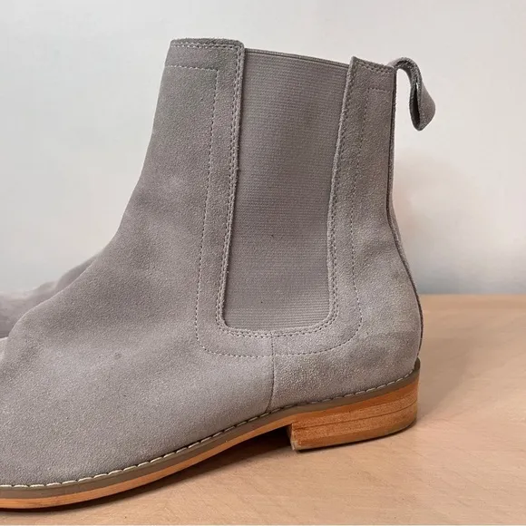 Santimon Men's Suede 5&quot; Chelsea Boot Gray Size 10 (27.5 cm)