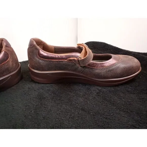 SAS Womens Step Out Brown Suede Adjustable Strap Mary Jane Comfort Shoes Size 8W