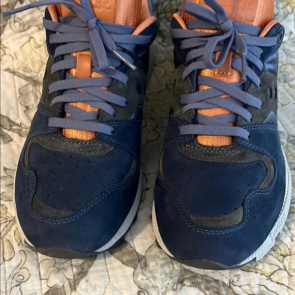 Saucony Azura Blue and Orange Sneakers