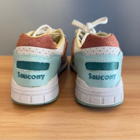 Saucony Shadow 5000 St Barths Men’s sz 8 Sneakers