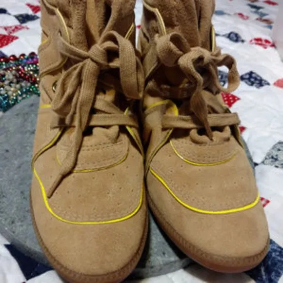 SCHUTZ Saint Bridget Suede Wedge Sneaker Sz.10
