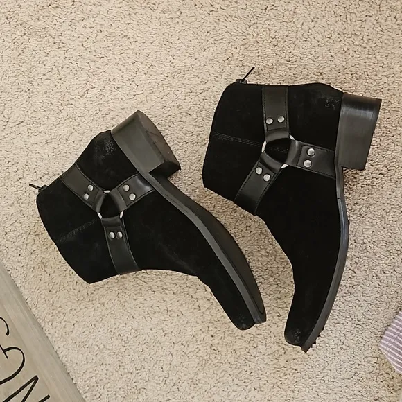 Seychelles Suede Ankle Boots