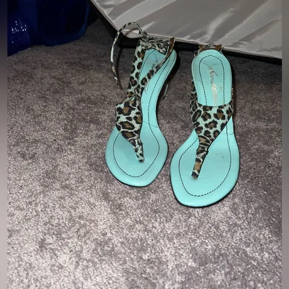 Shoe collector Giuseppe Zanotti sz 39.5 Leopard Print