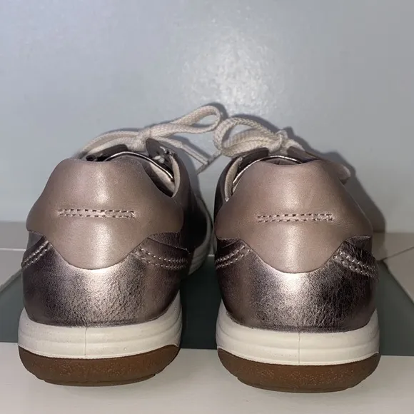 Shoes Ecco Chase Ii Tie In Moon Rock Metallic Women Casual Sneaker 40 (US 9-9.5)