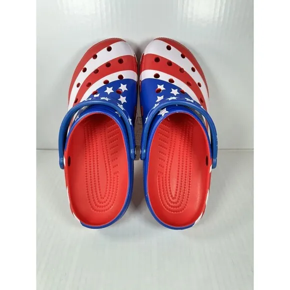 Size 11 Mens Crocs Classic American Flag Clog 205974-90H USA Red White Blue NEW