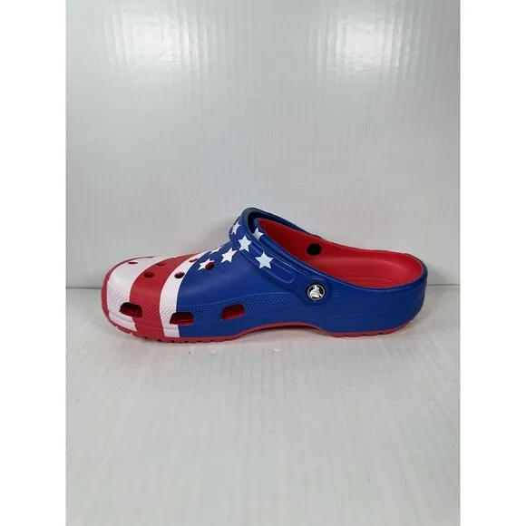 Size 11 Mens Crocs Classic American Flag Clog 205974-90H USA Red White Blue NEW