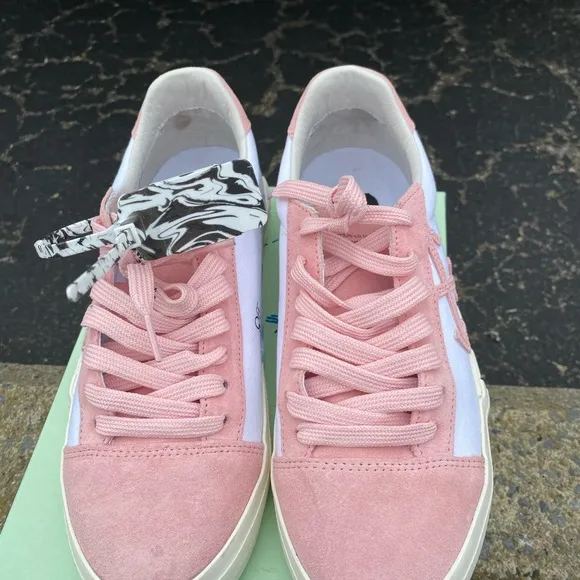 Size 11 - Off-White Vulcanized Low Pink/White