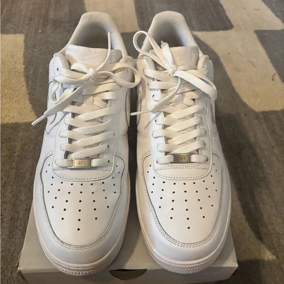 Size 13 Nike Men's Airforce 1