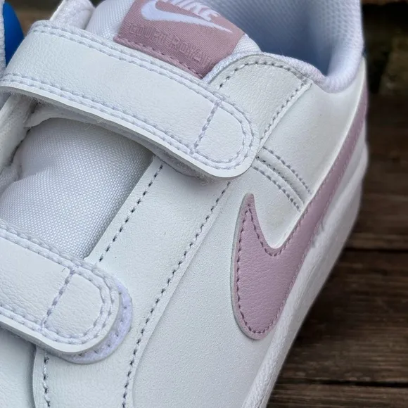 Size 3Y Kids Nike Court Royale (PSV)  White/Pink/Blue 833536-108