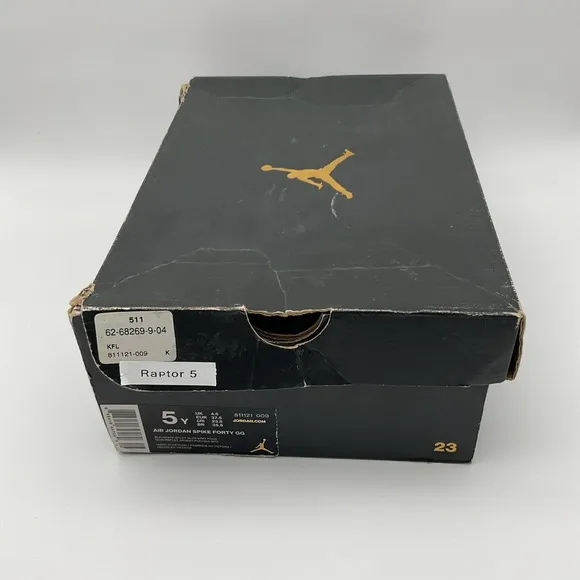 Size 4y (GS) - Jordan 5 Retro Mid Raptors (440892-017)