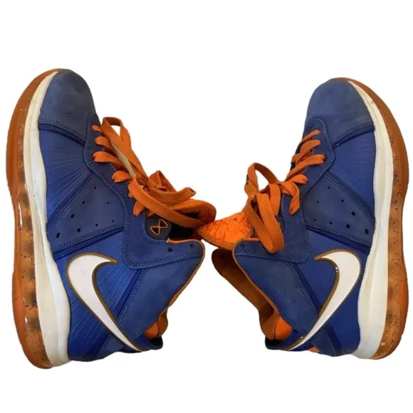 Size 7.5- Nike‎ LeBron 8 HWC