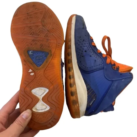Size 7.5- Nike‎ LeBron 8 HWC