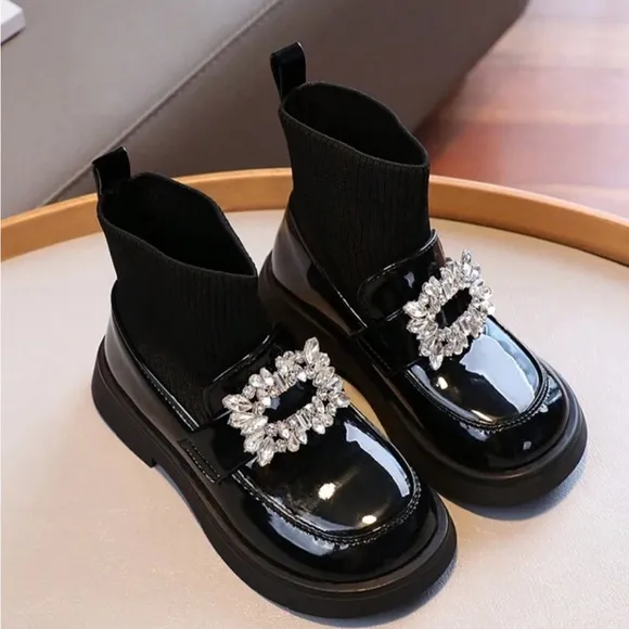 Slip on Shoes For Girls Featuring Glossy PU Material And Crystal Flower Design