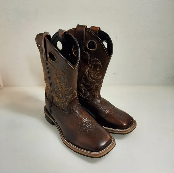 Smoky Mountain Black and Brown Leather Boots