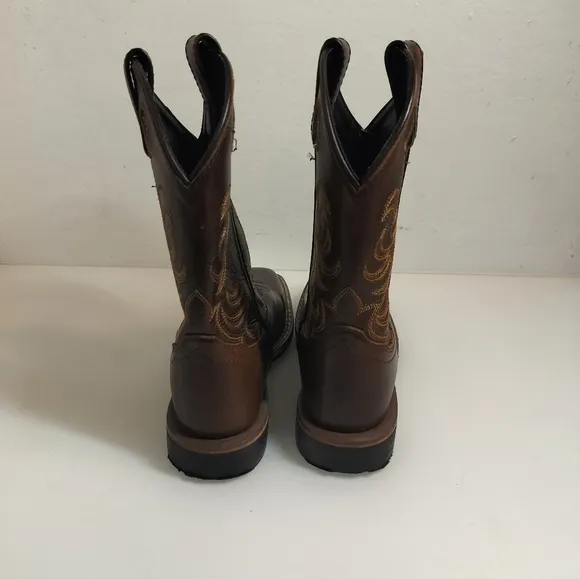Smoky Mountain Black and Brown Leather Boots