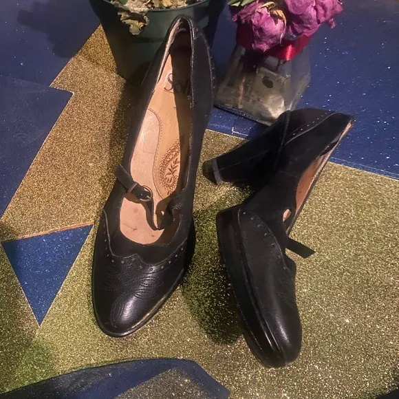 SOFFT MARY JANE BLACK SUEDE LEATHER PERFORATED THICK HEELED Shoes CLASSIC LOVELY