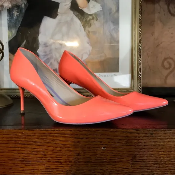 SOPHIA WEBSTER &quot;LOLA&quot; PATENT LEATHER TANGERINE CLASSIC PUMP HEELS (36)