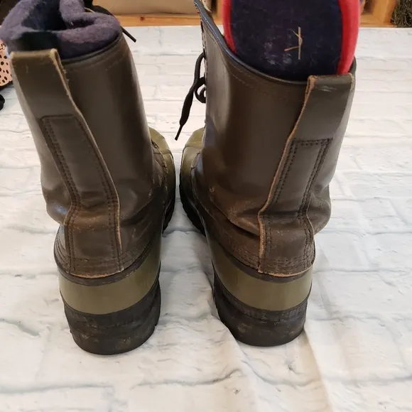 Sorel Boots Green Black Size 11