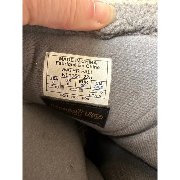 Sorel Boots Woman’s waterproof Size 8 tan/Gray‎