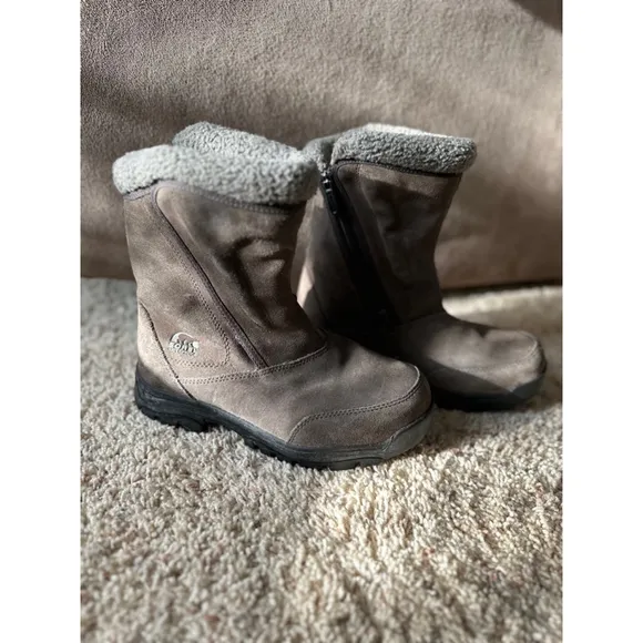 Sorel Boots Woman’s waterproof Size 8 tan/Gray‎