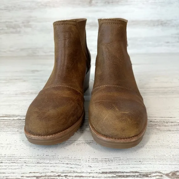 SOREL Cate Waterproof Leather Chelsea Boots 6.5