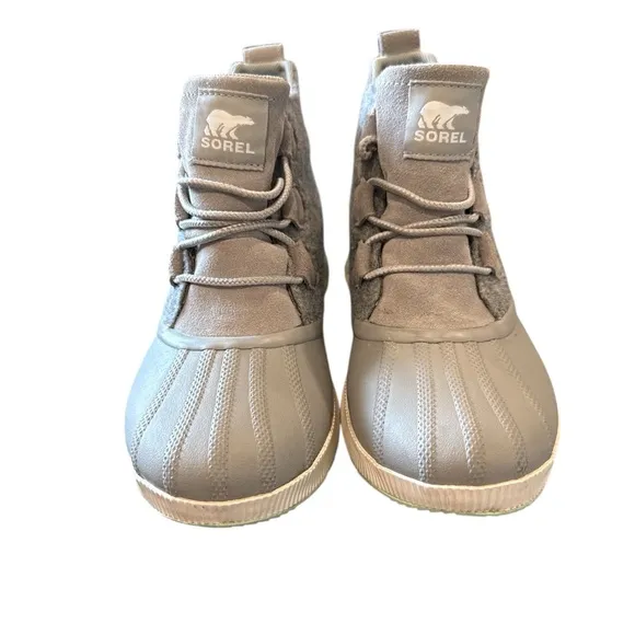 Sorel Classic Out N About III Gray Waterproof Rain Boots- Size 8.5- NWOT
